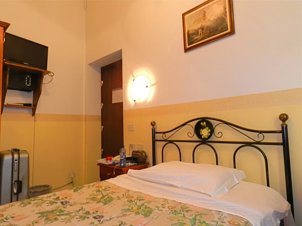 Hotel Desiree - photo 12