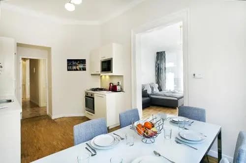Spacious Ruterra 3BDR Flat - photo 1