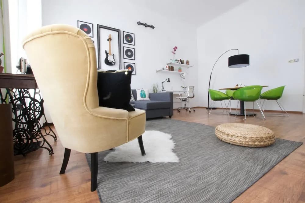 Standard Apartment by Hi5 -Akácfa 62 - photo 12
