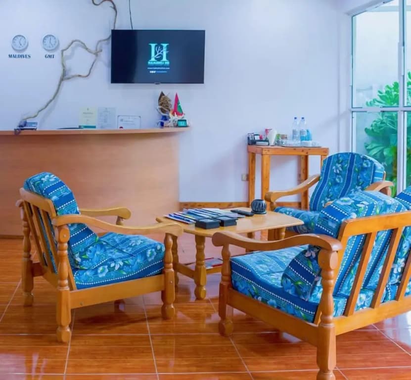 Hulhudheli Inn - photo 2