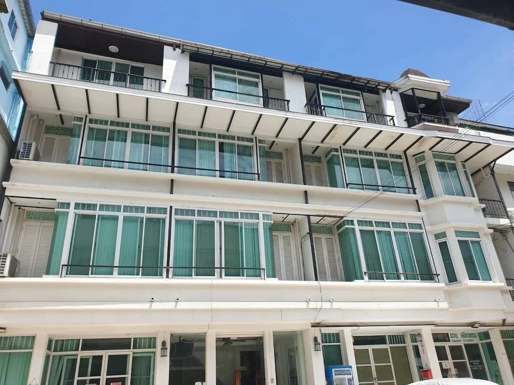 KS Suites - photo 1