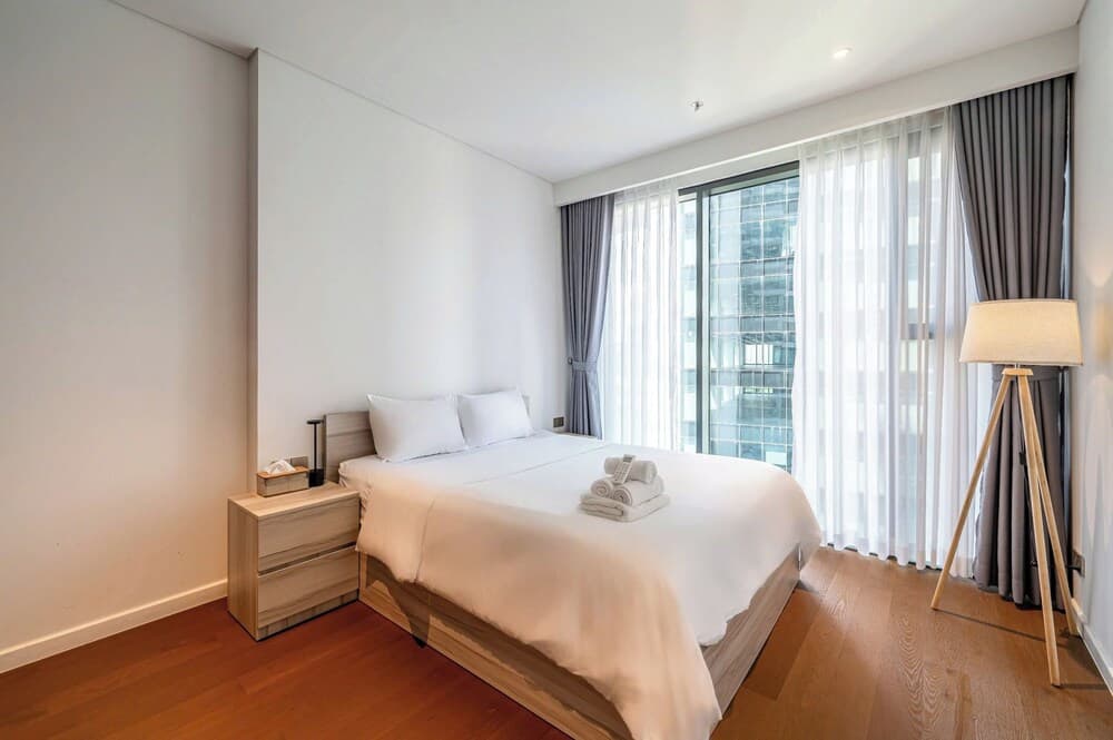 The CREST Premier Residence - photo 7