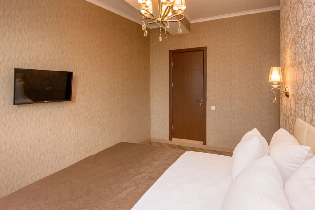 Dat Exx Apartments - photo 2