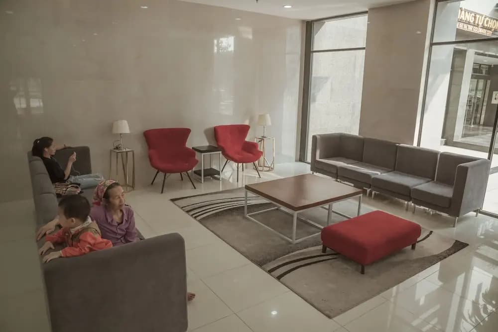 Ur Hanoi Service Apartment - photo 16