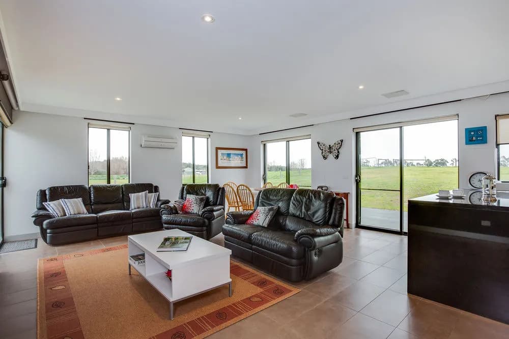 Truemans Cottages - photo 2