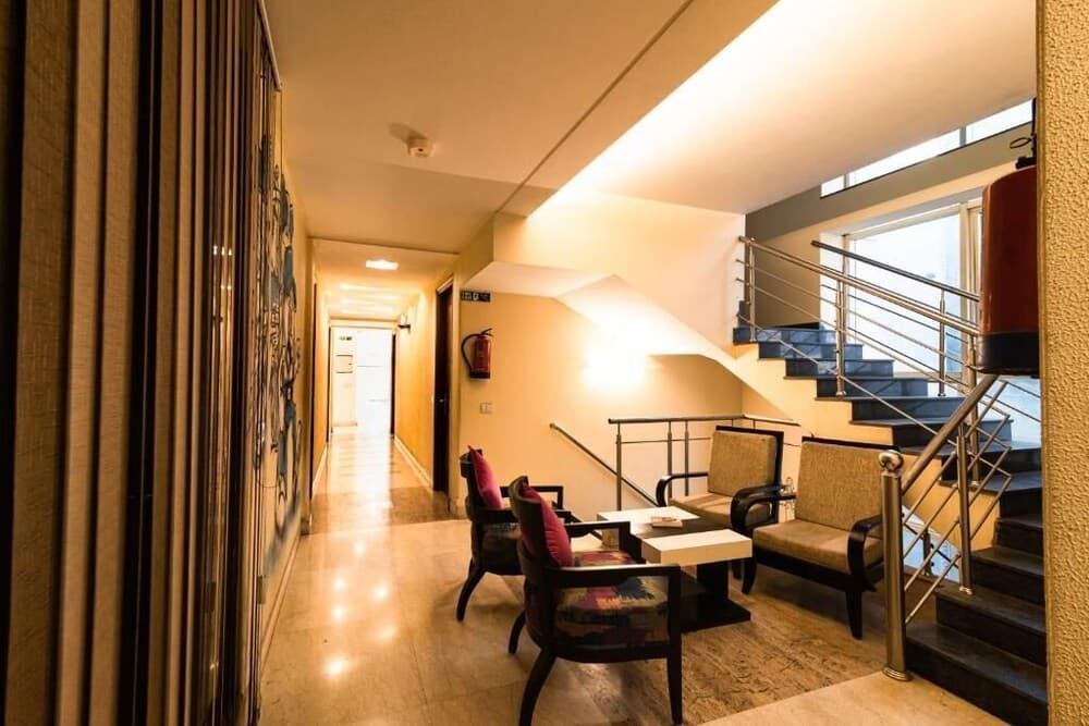 Shubham Vilas - Hostel - photo 11