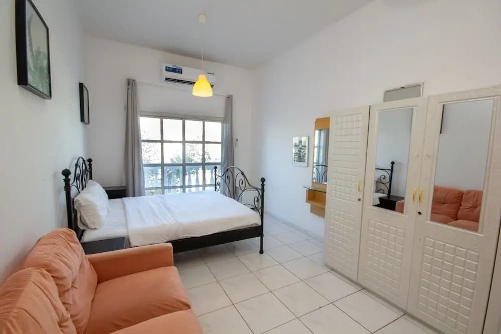Villa 124 - photo 1
