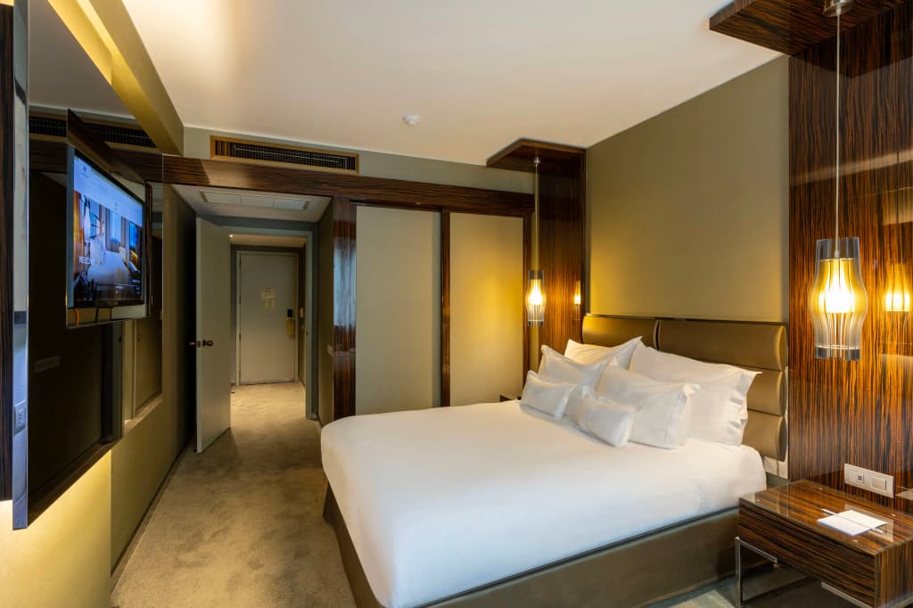 Altis Grand Hotel - photo 41