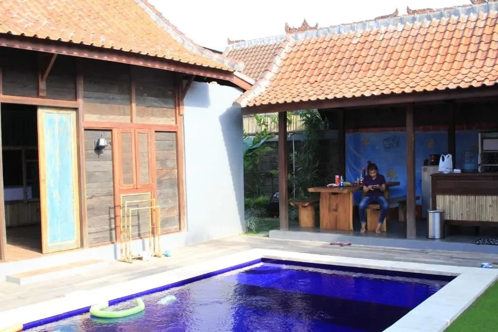 The Tipsy Gypsy Hostel - photo 6