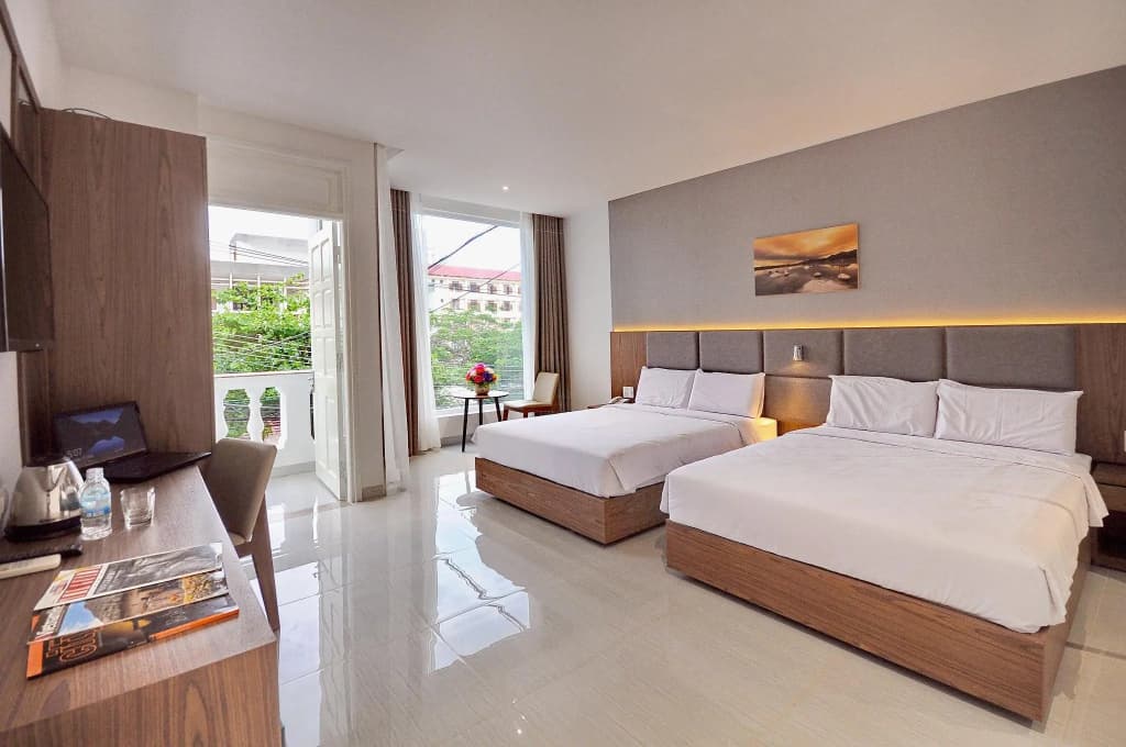 For You Hotel - photo 3