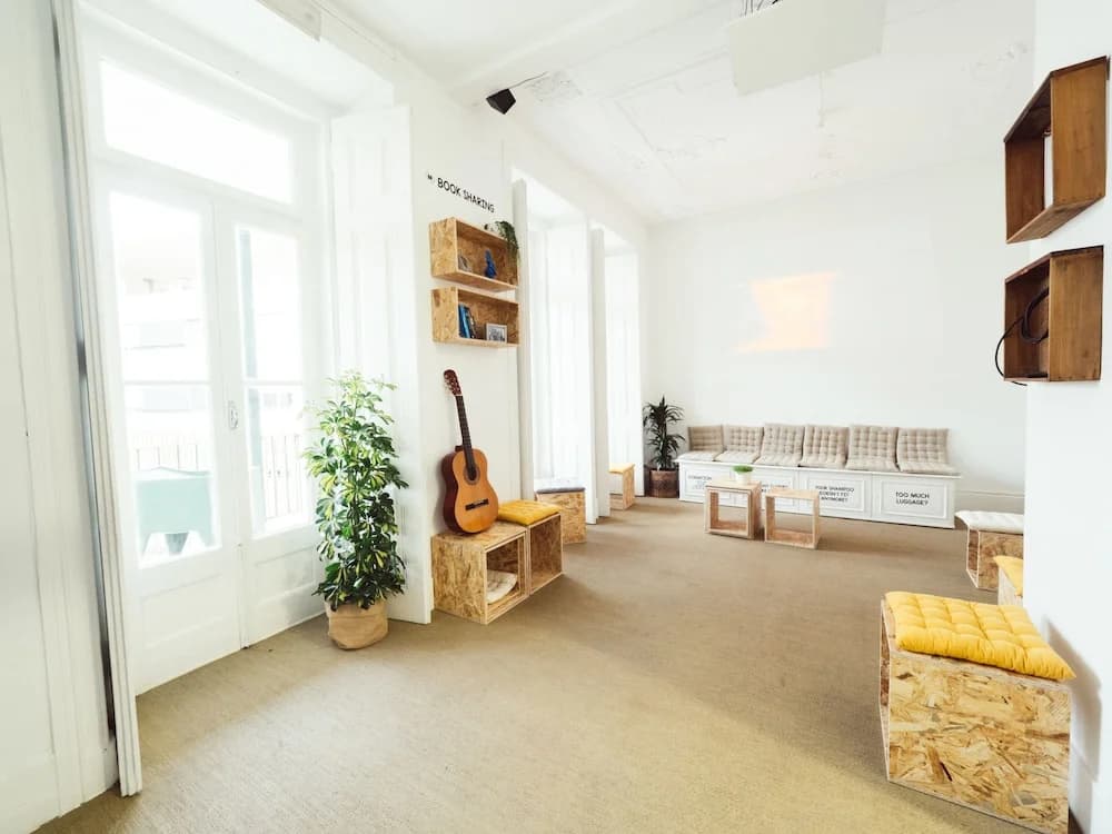 Impact House - photo 1