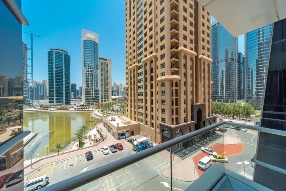 Cozy Modern JLT Flat Next to Metro - photo 9