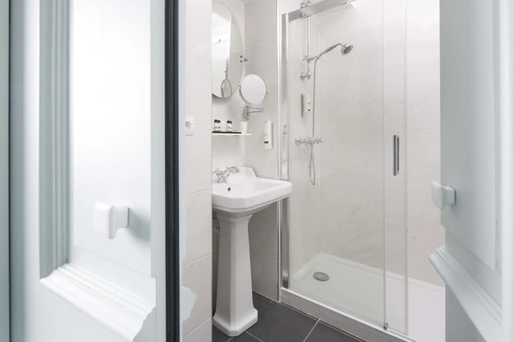 Hotel Celeste Batignolles Montmartre - photo 8