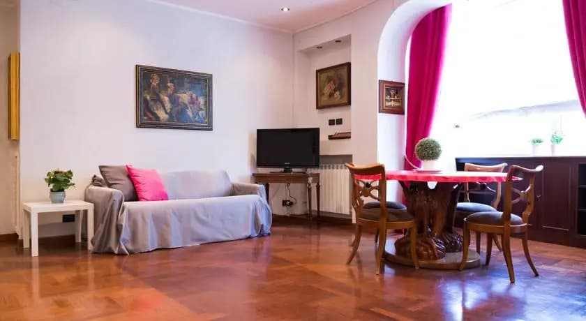Friendly Vatican House - photo 2