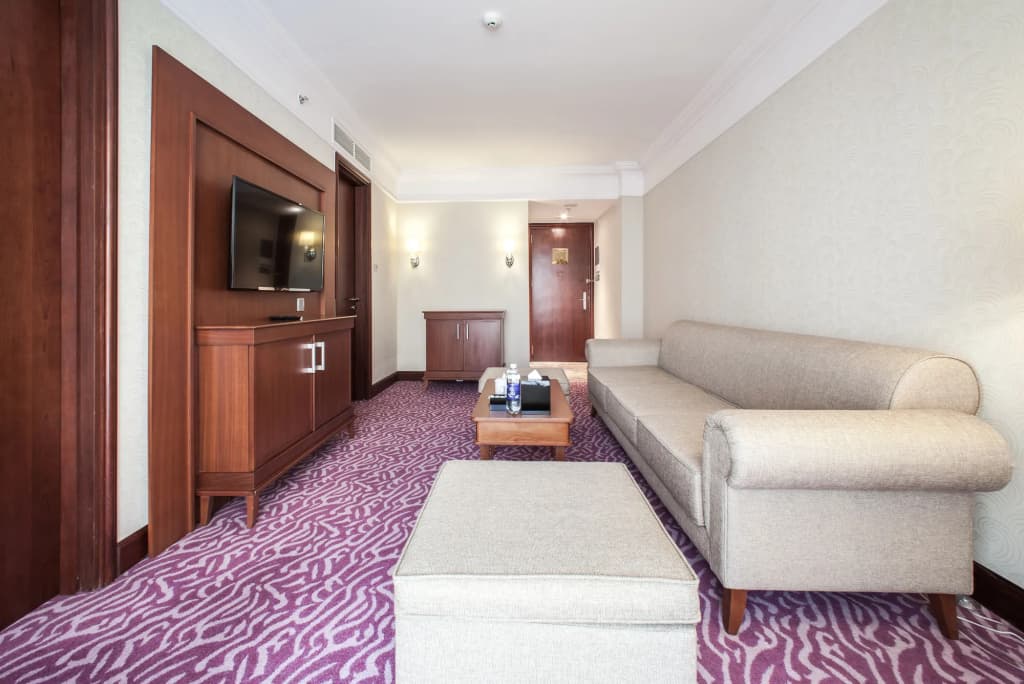 Army Hotel - photo 6