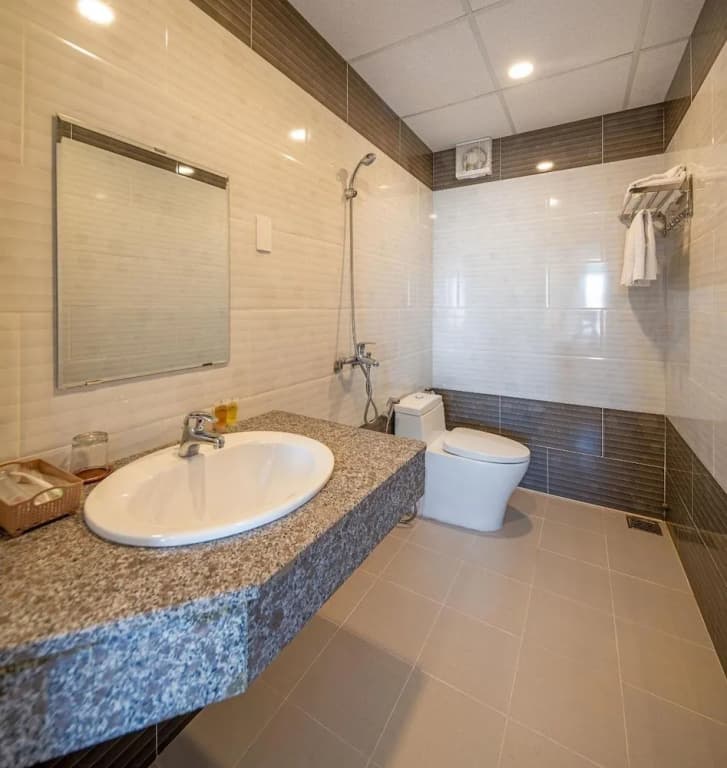 Lotus Rock 05 Hotel - photo 9