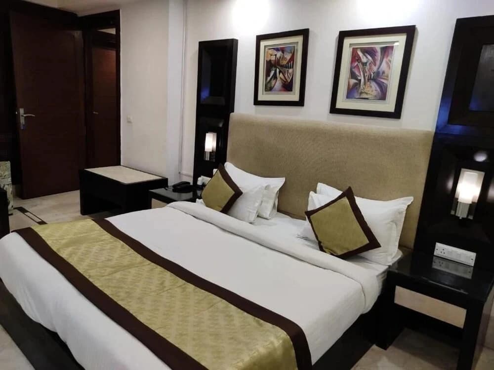 Star Inn Residency - photo 8