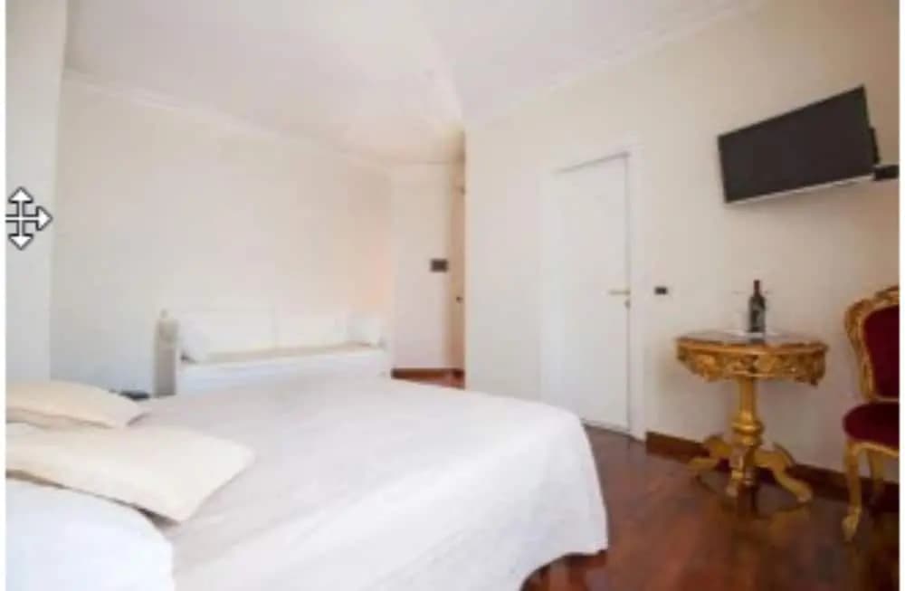 Hotel Royal House - photo 12
