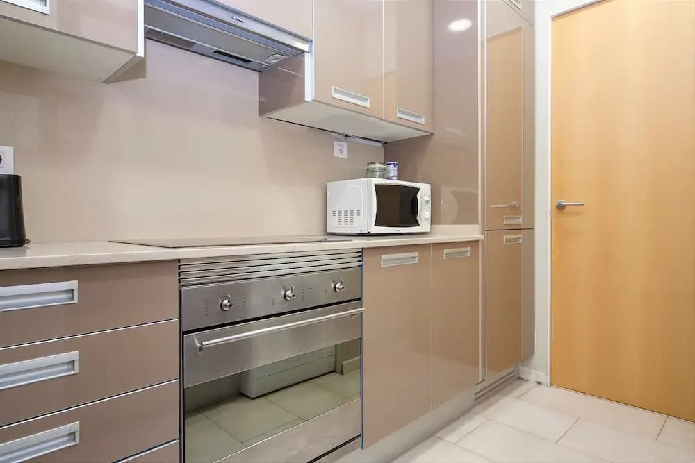 Barna House Apartments - photo 13