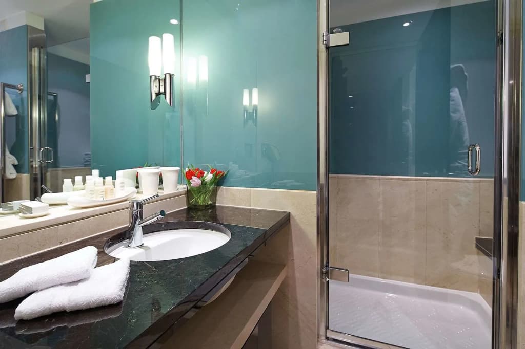 Cheval Phoenix House at Sloane Square - photo 9