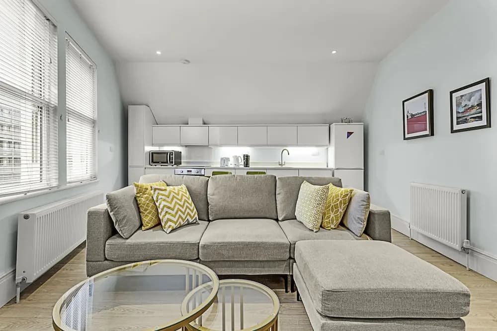Superb Clapham Duplex - photo 14