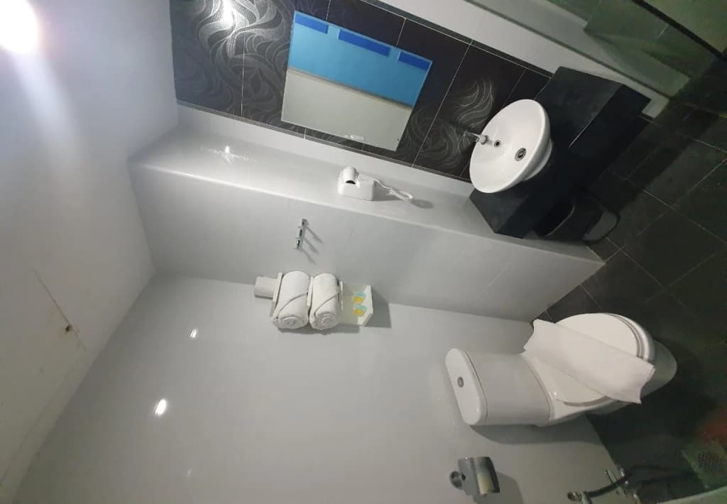 OYO 89848 Link Boutique Hotel - photo 11
