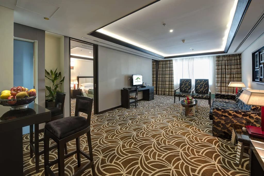 Pavilion Palace Hotel - photo 14
