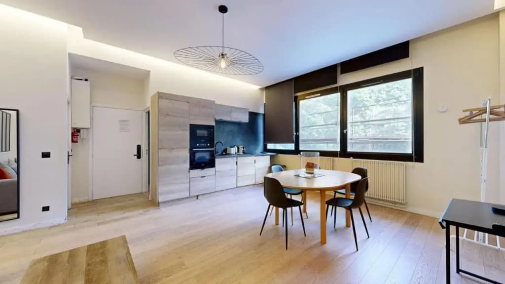 188-Suite Eight - photo 4