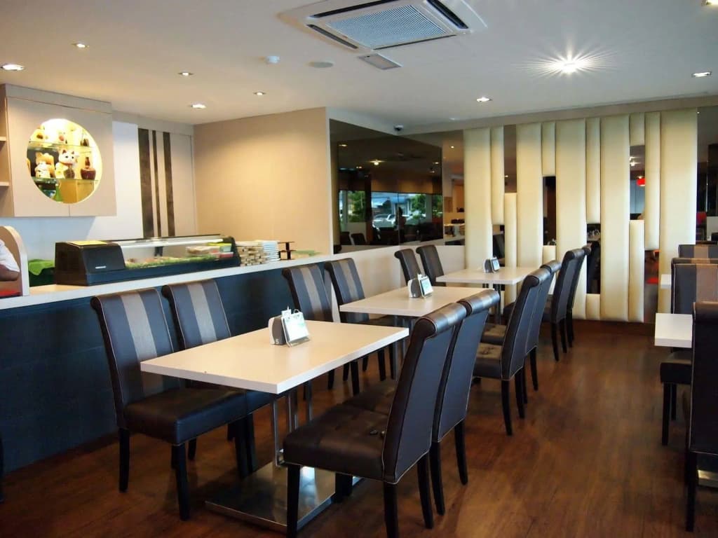 The Landmark Hotel - photo 13