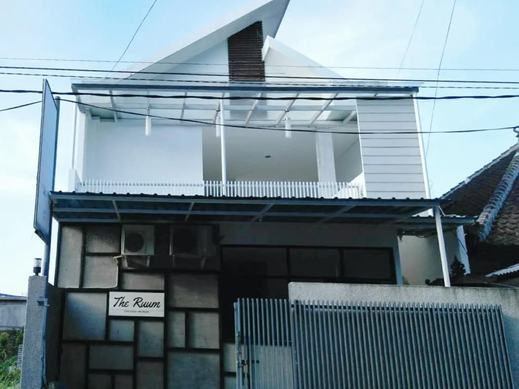 The Ruum Hostel Canggu - photo 35