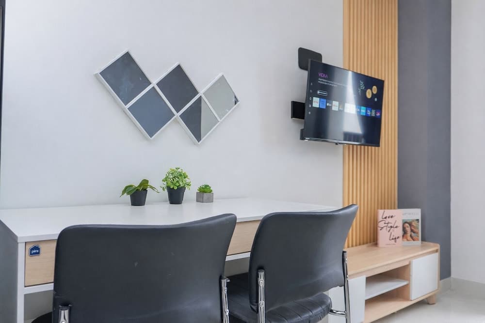 Tranquil Studio At Vasaka Solterra Apartment - photo 8