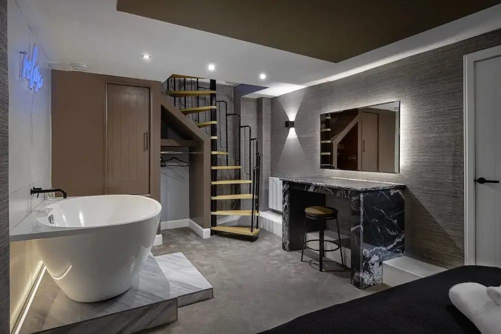 Stylish Edinburgh Apartment - photo 5
