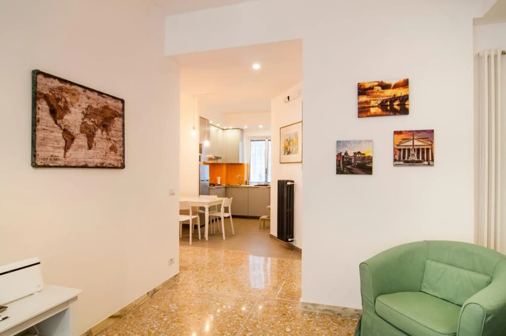 Vatican Museums Roomy Apartment - photo 39