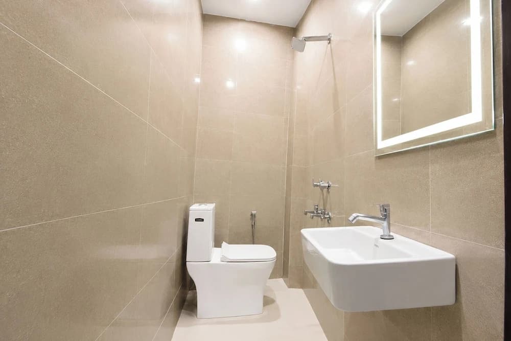 Fabhotel Royal Regency - photo 9