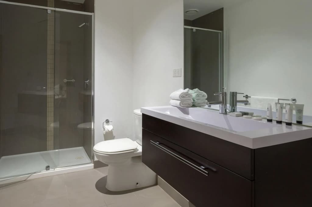 Luxury Apartments by Royal Stays - photo 9