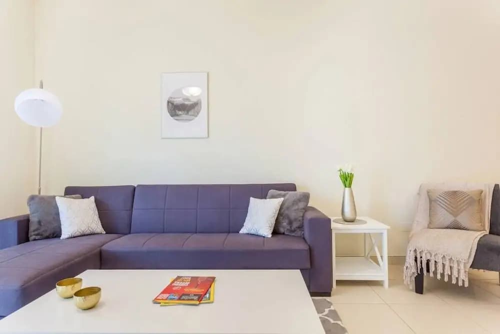 Canal Views Spacious Apartment in Business Bay - photo 3