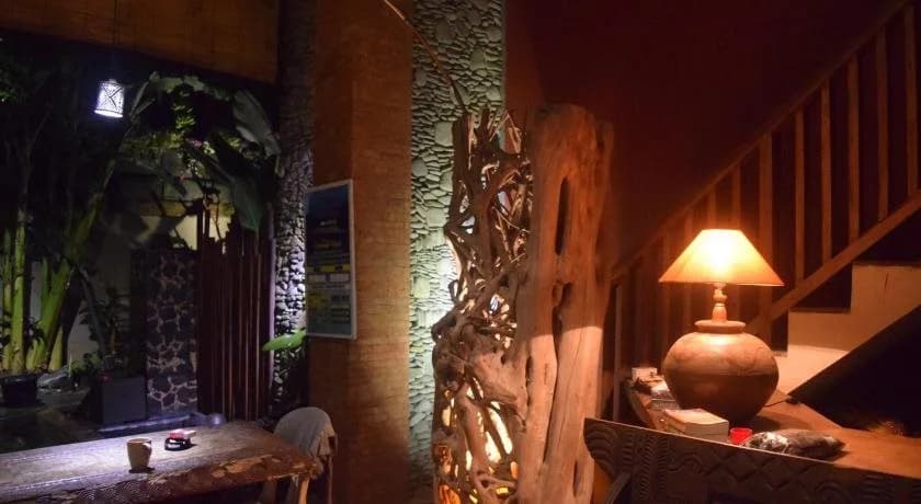 Tari Bed & Breakfast - photo 12
