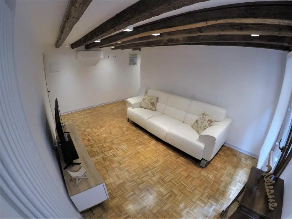Goodwind Venice Apartments - photo 9