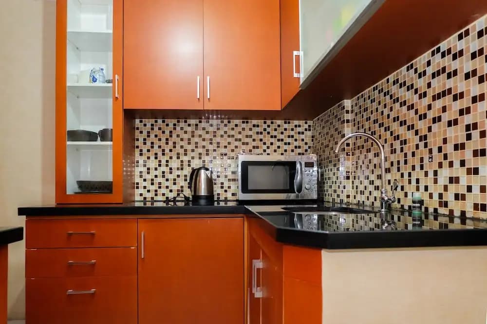 Spacious 3BR Poins Square Apartment - photo 20