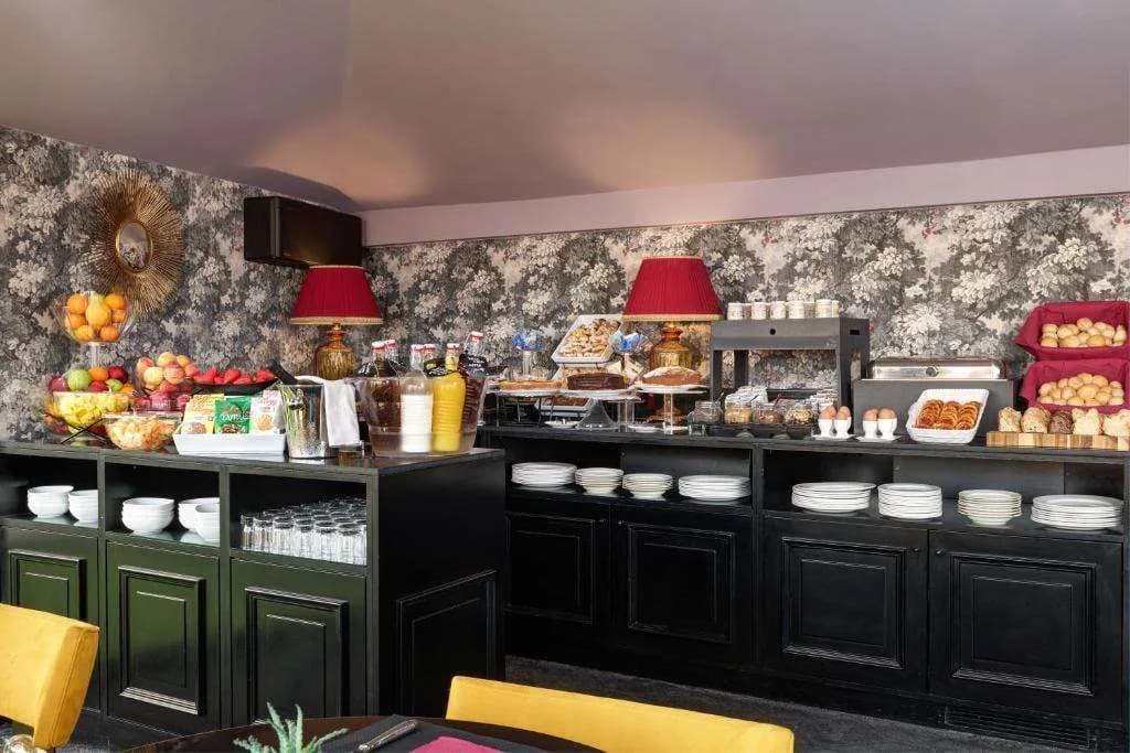 Hotel Barberini - photo 11