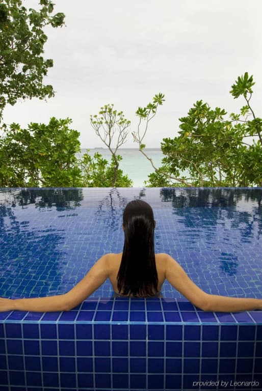 Banyan Tree Madivaru - photo 12
