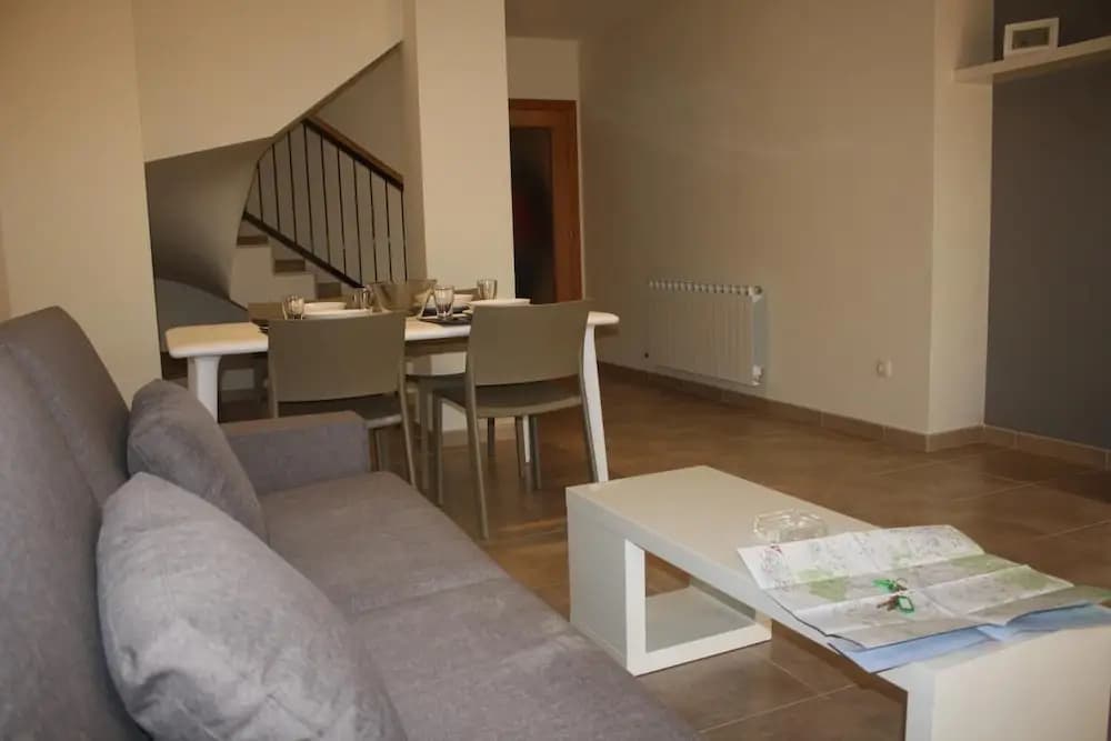 Alguera Apartments Pack&Flat - photo 11