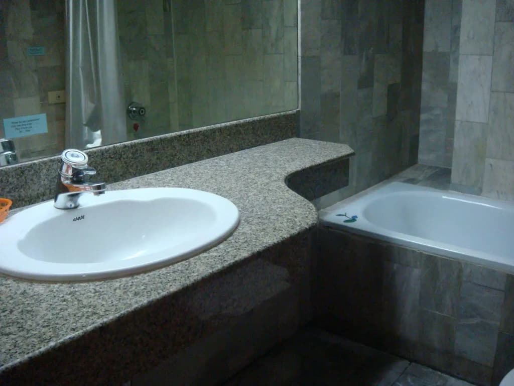 Sapphirtel Inn - photo 9