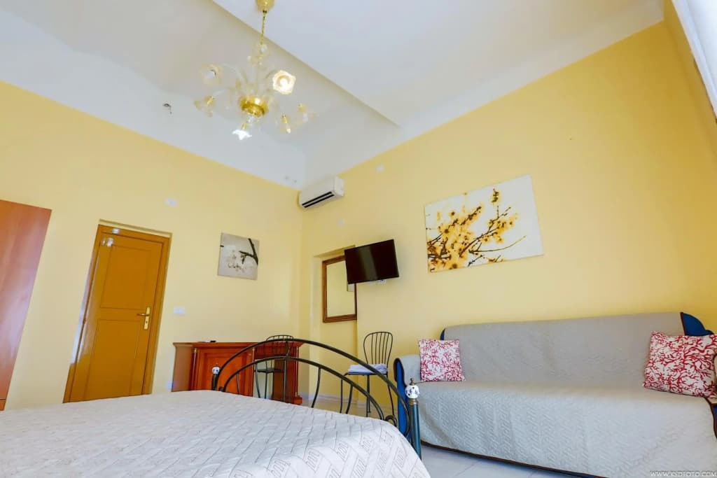 Gordon's Apartment - photo 5