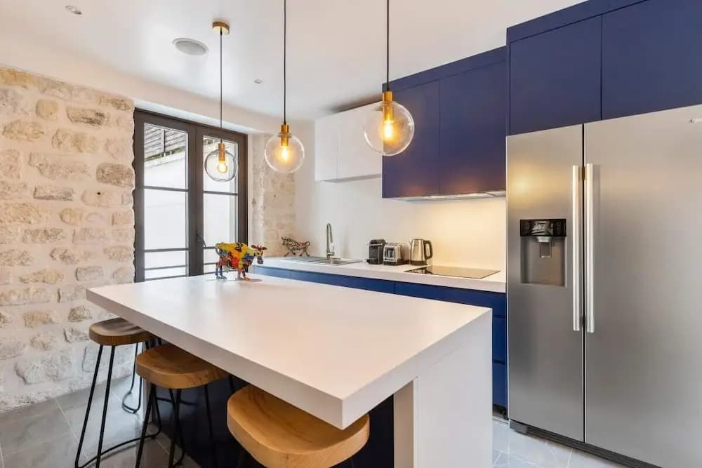 Stunning 2 Bed Apartment, Sleeps 4 - photo 17