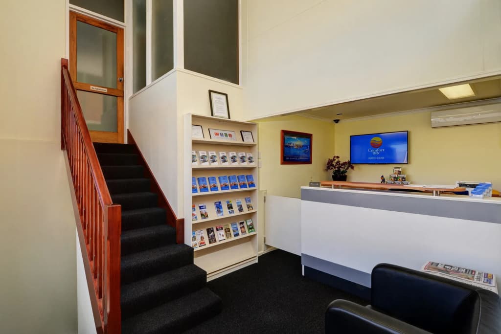 Comfort Inn North Shore Hotel - photo 11