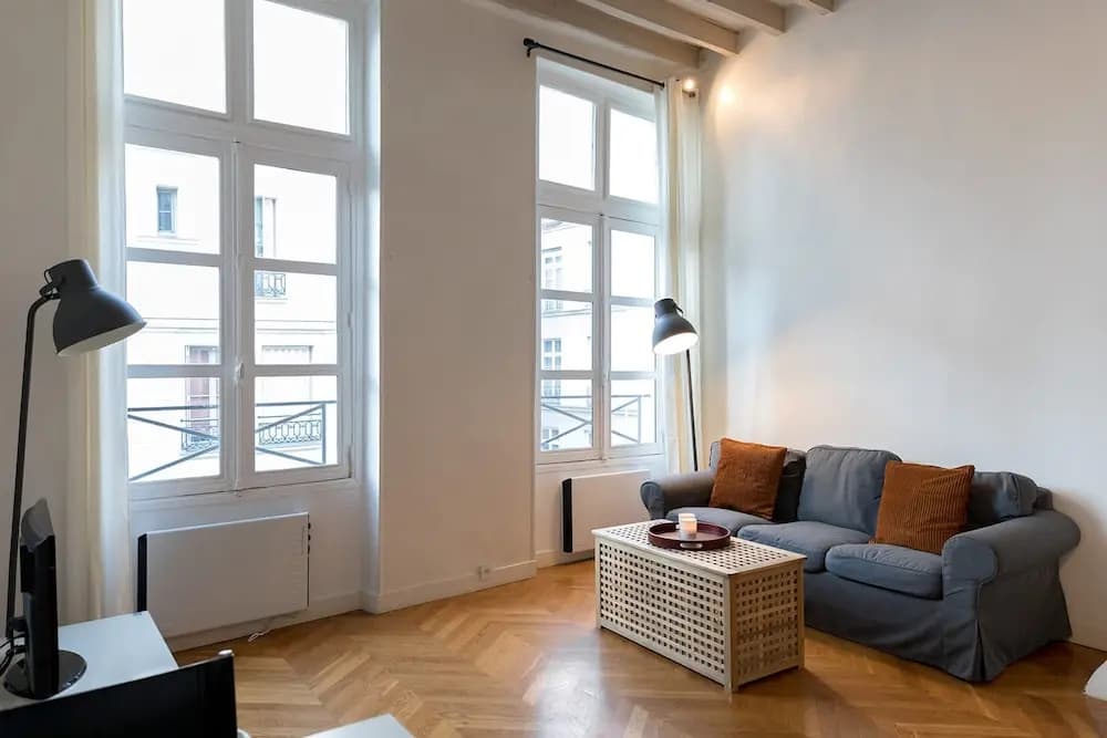 Sunny Dussoubs I Unique 1-br Loft in Montorgueil - photo 21