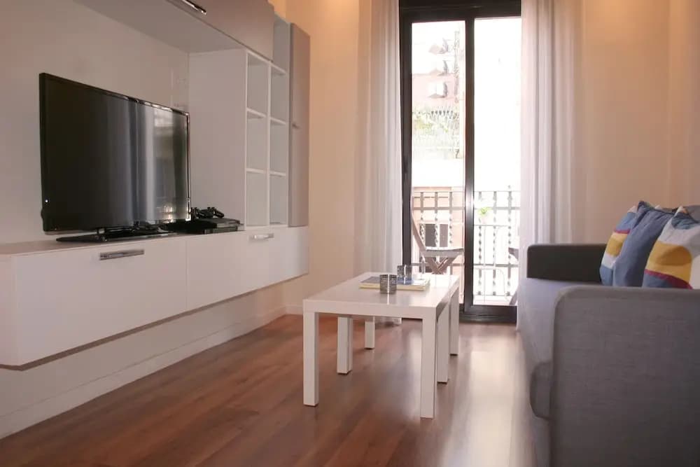 Avenida Apartments Tapioles - photo 2