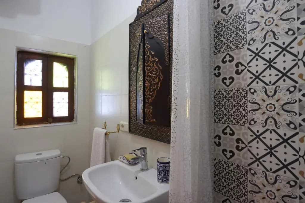 Riad Makech - photo 7