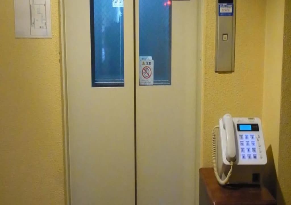 Backpacker's Ryokan Budget Inn - photo 9